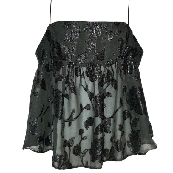 Urban Outfitters Black Top NWT SIZE small - Picture 1 of 5